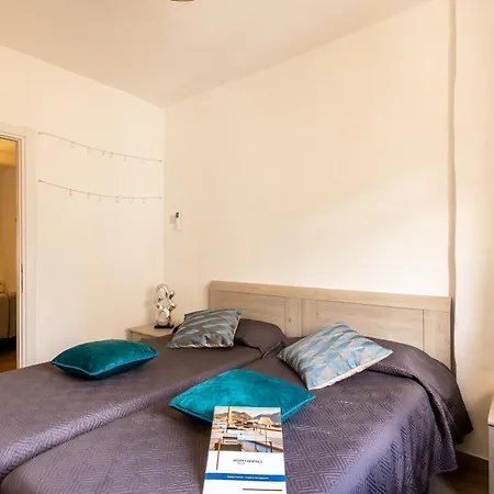 Magnificent Sea View Penthouse - Happy Lejlighed *