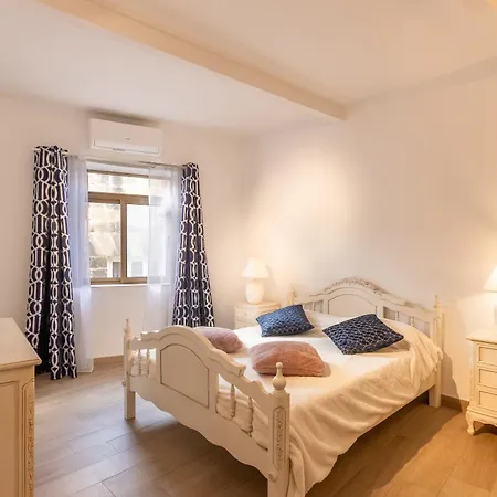 Magnificent Sea View Penthouse - Happy Cospicua