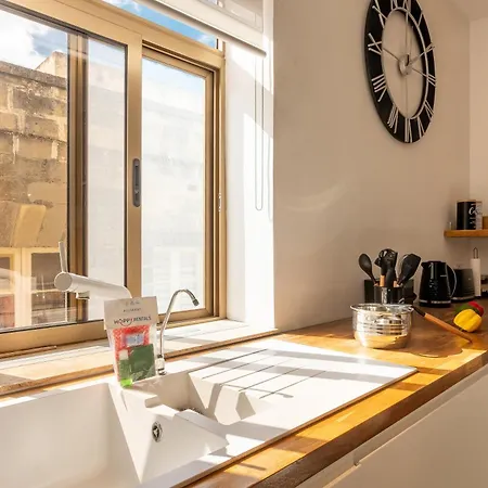 Magnificent Sea View Penthouse - Happy * Cospicua