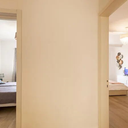 Magnificent Sea View Penthouse - Happy Apartment Cospicua