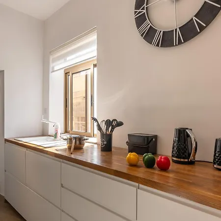 Magnificent Sea View Penthouse - Happy Cospicua